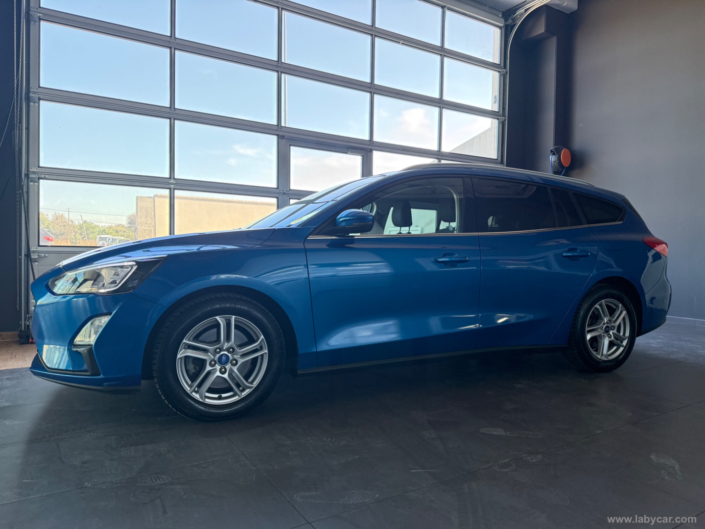 Focus 1.5 E.Blue 120CV aut. SW Bs Co-P. - immagine 4