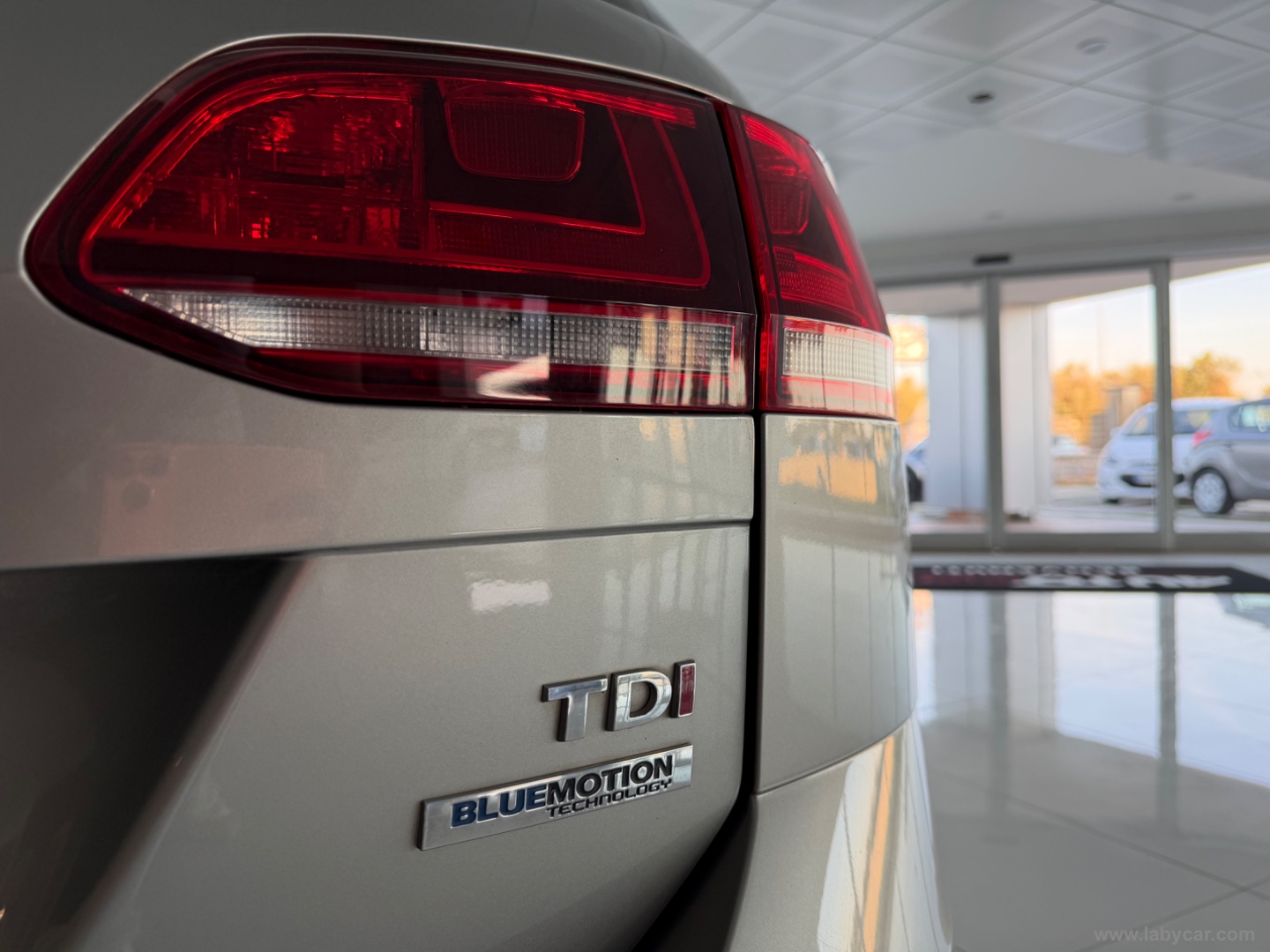 Golf Variant 1.6 TDI 105 CV Comfortl.BMT - immagine 4