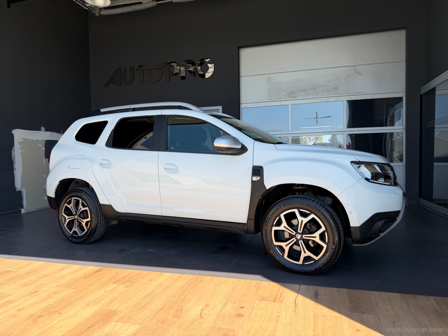 Duster 1.5 dCi 8V 110 CV 4x2 Comfort - immagine 4