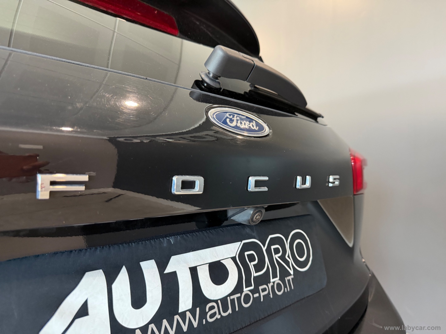 Focus 1.5 EcoBlue 120CV SW Titanium - immagine 4