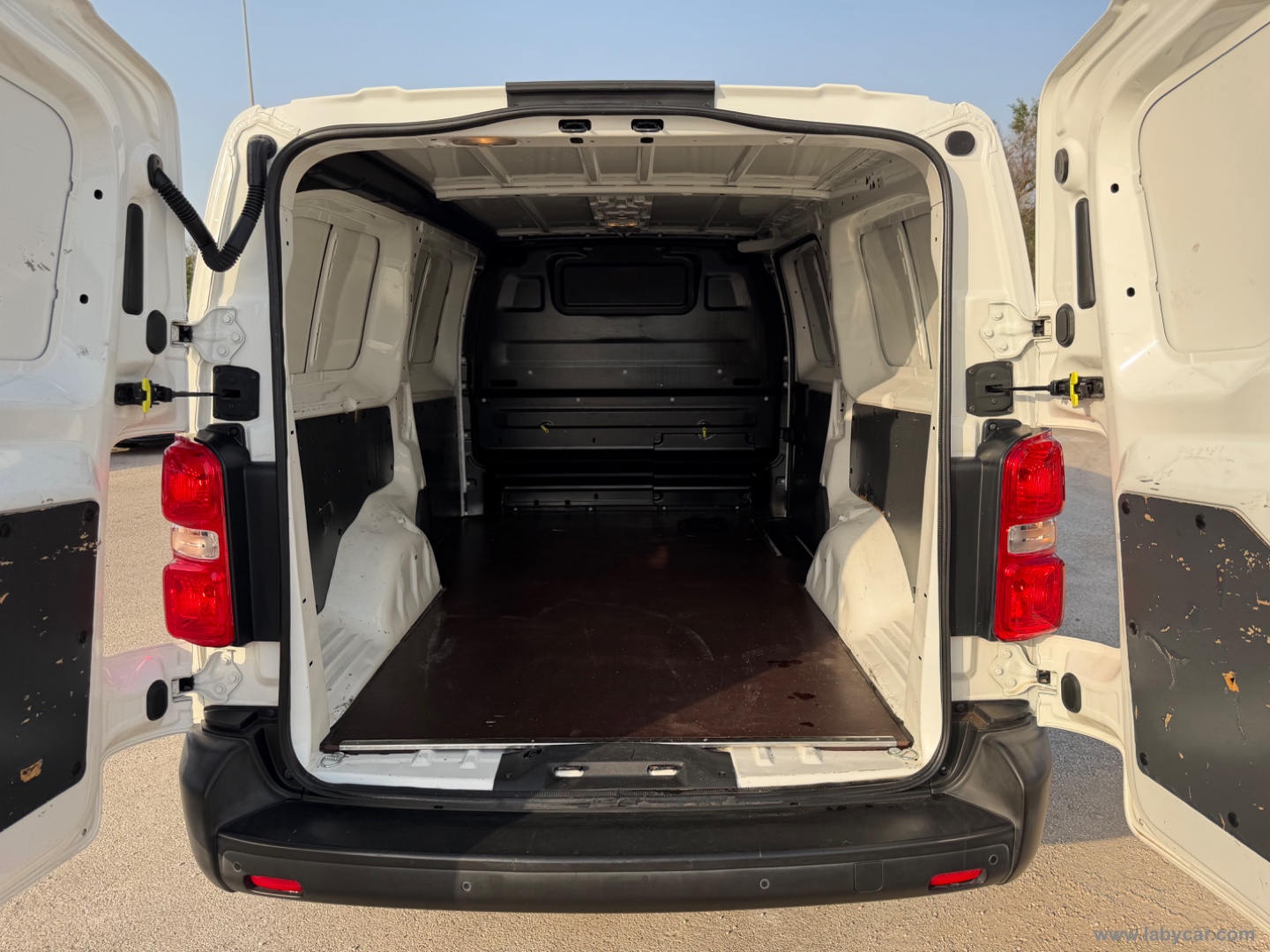 Vivaro 2.0D120S&S PL-SL-TN L F.Ess. Mag. - immagine 4