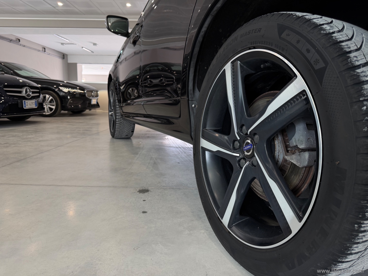 XC60 D4 Geartronic R-design - immagine 4