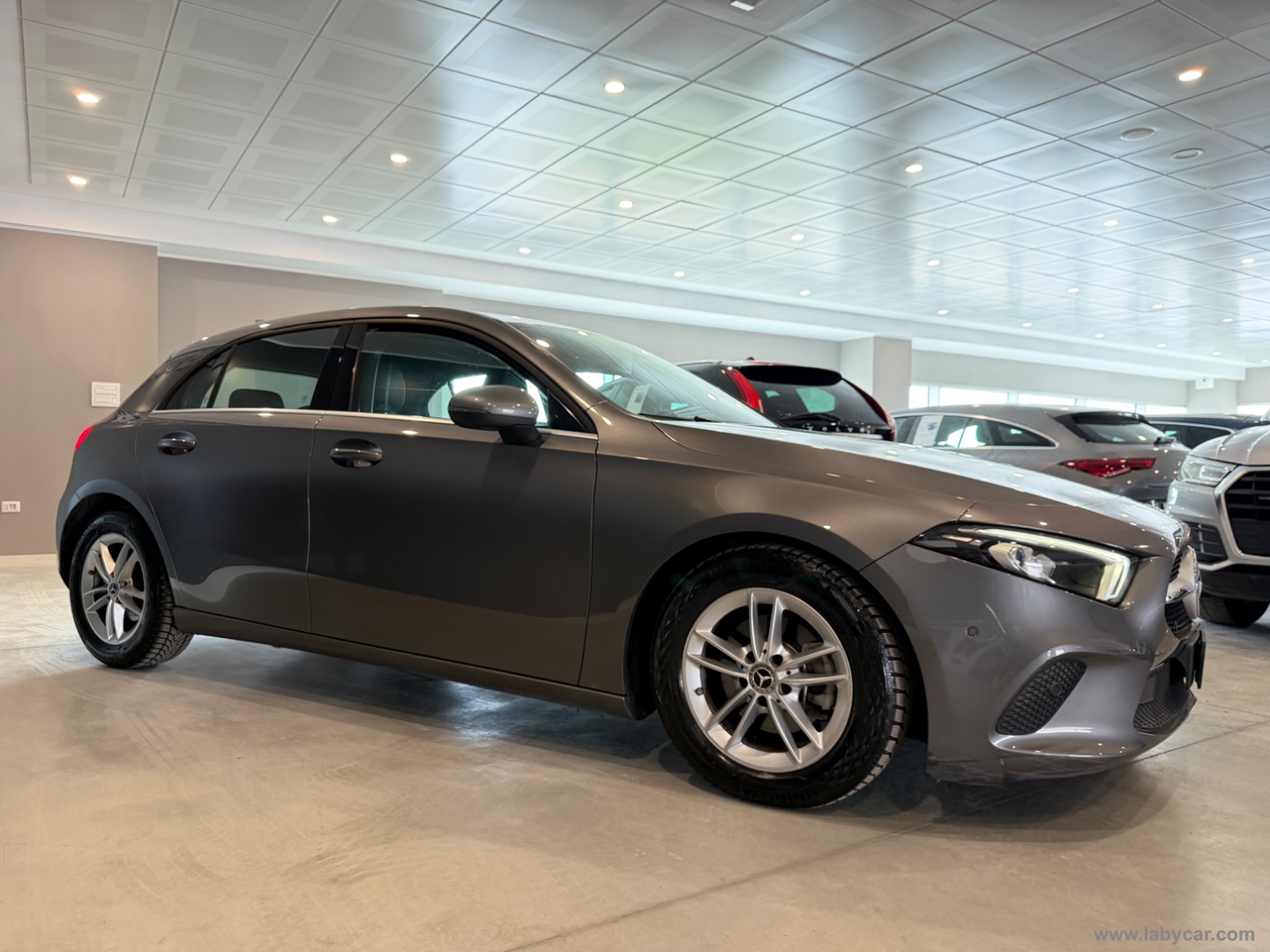 A 180 d Automatic Business - immagine 4
