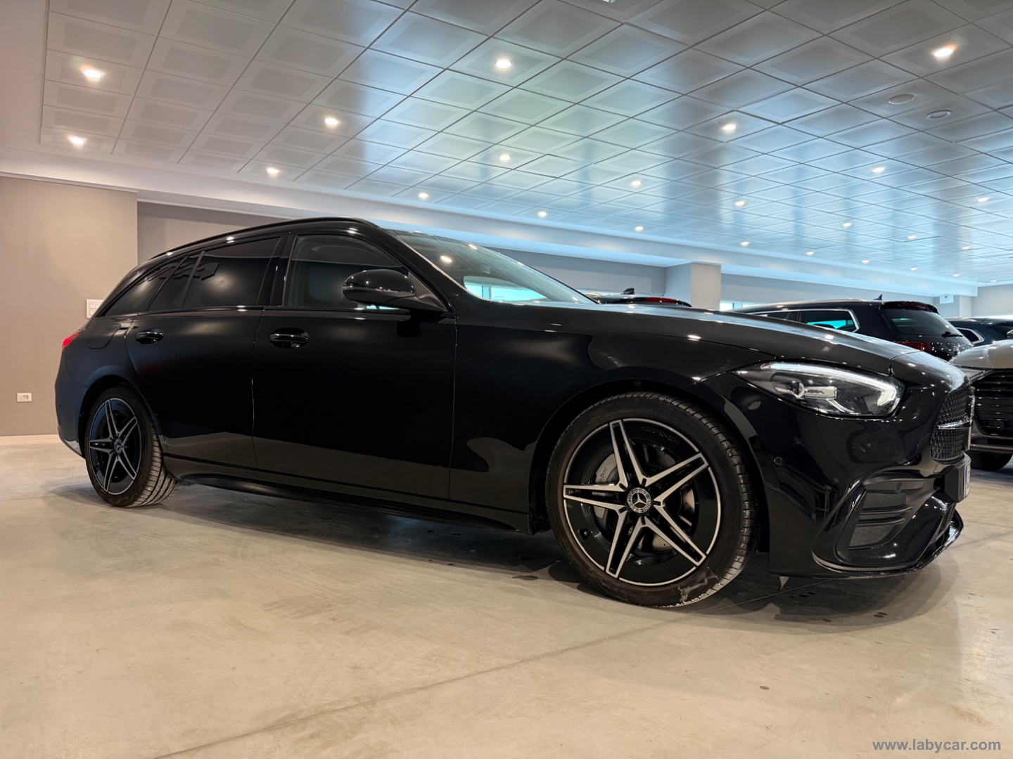 C 220 d S.W. 4Matic AMG Line Advanced - immagine 4