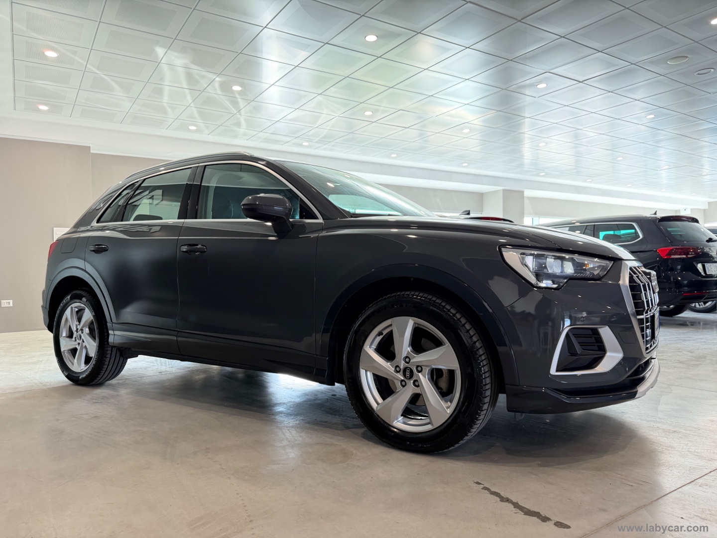 Q3 35 TDI S tronic Business Advanced - immagine 4
