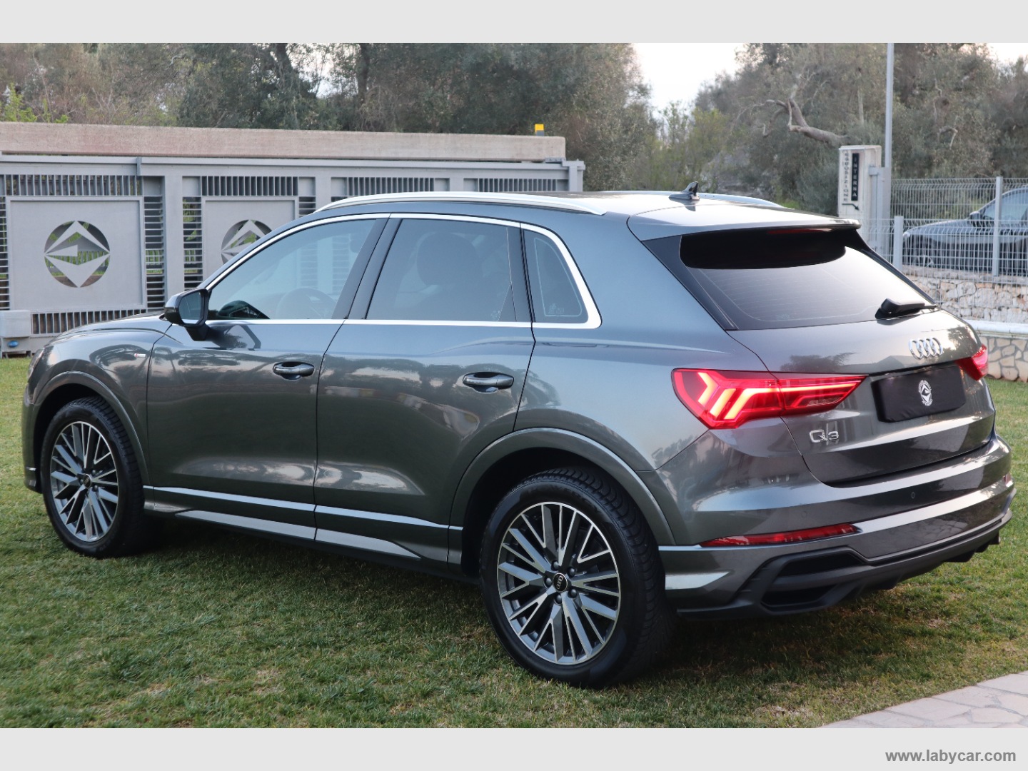 Q3 35 TDI S tronic S line edition - immagine 4