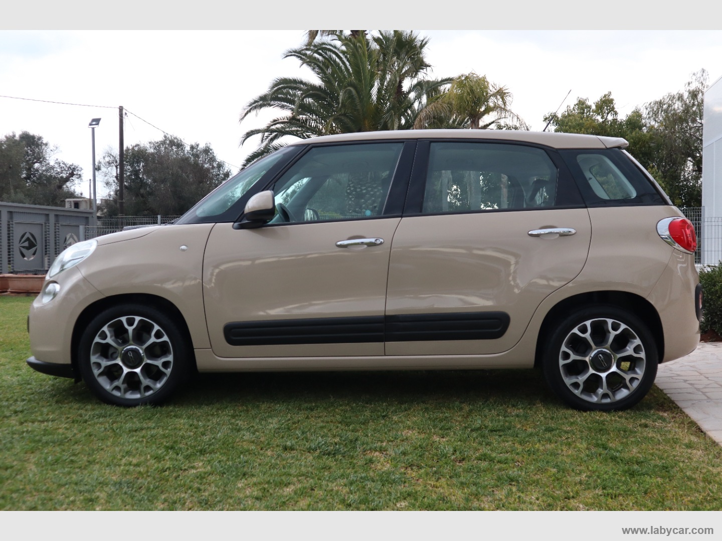 500L 1.3 MJT 95 CV Business - immagine 4