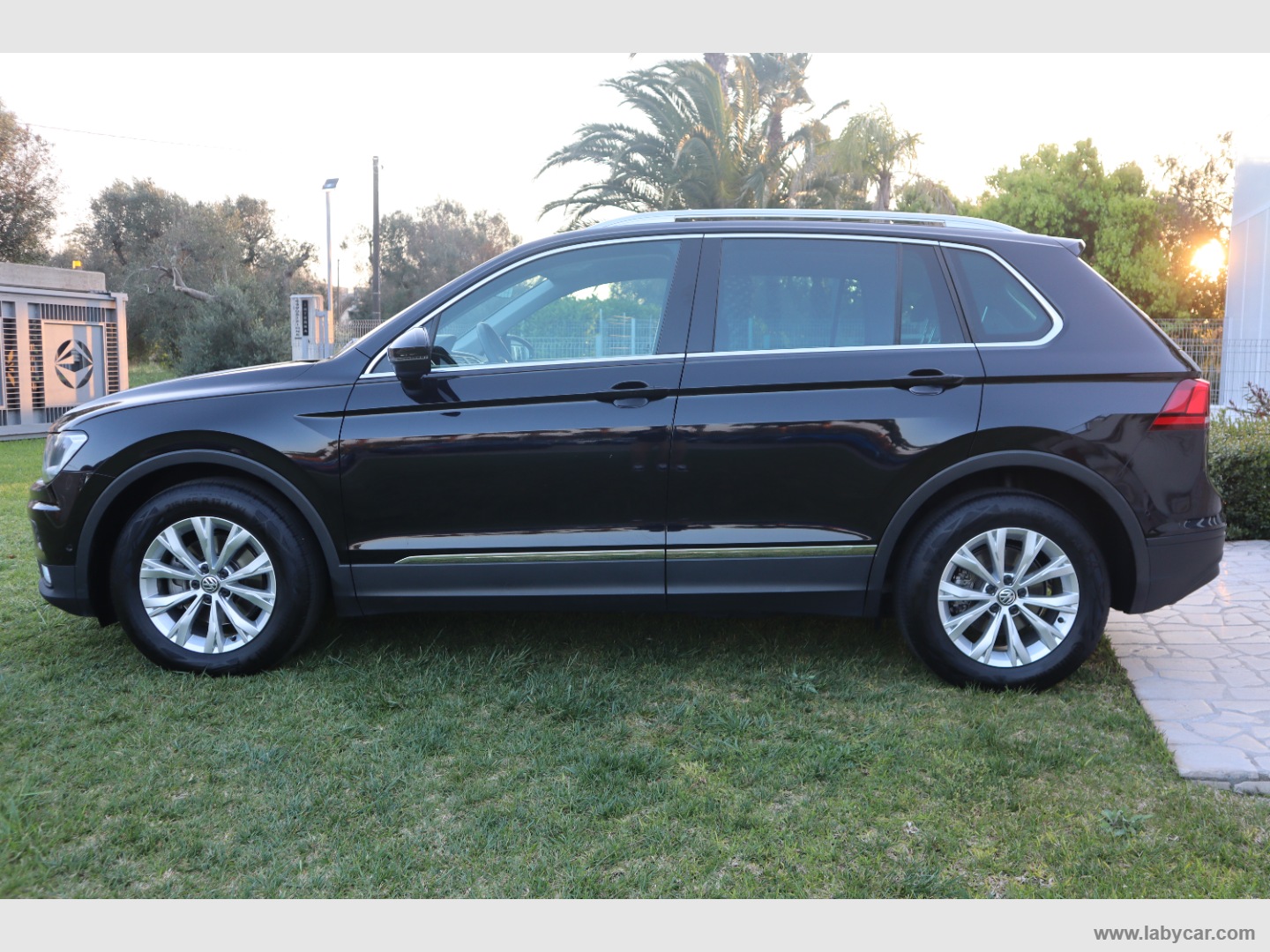 Tiguan 1.6 TDI Business BMT - immagine 4