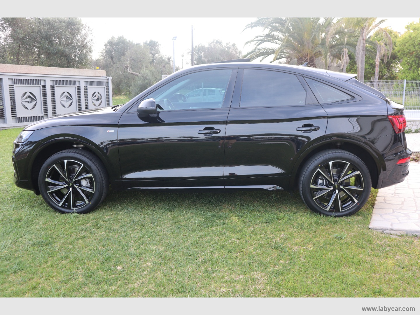 Q5 SPB 40 TDI quattro S tr. S line plus IDENTITY BLACK - immagine 4