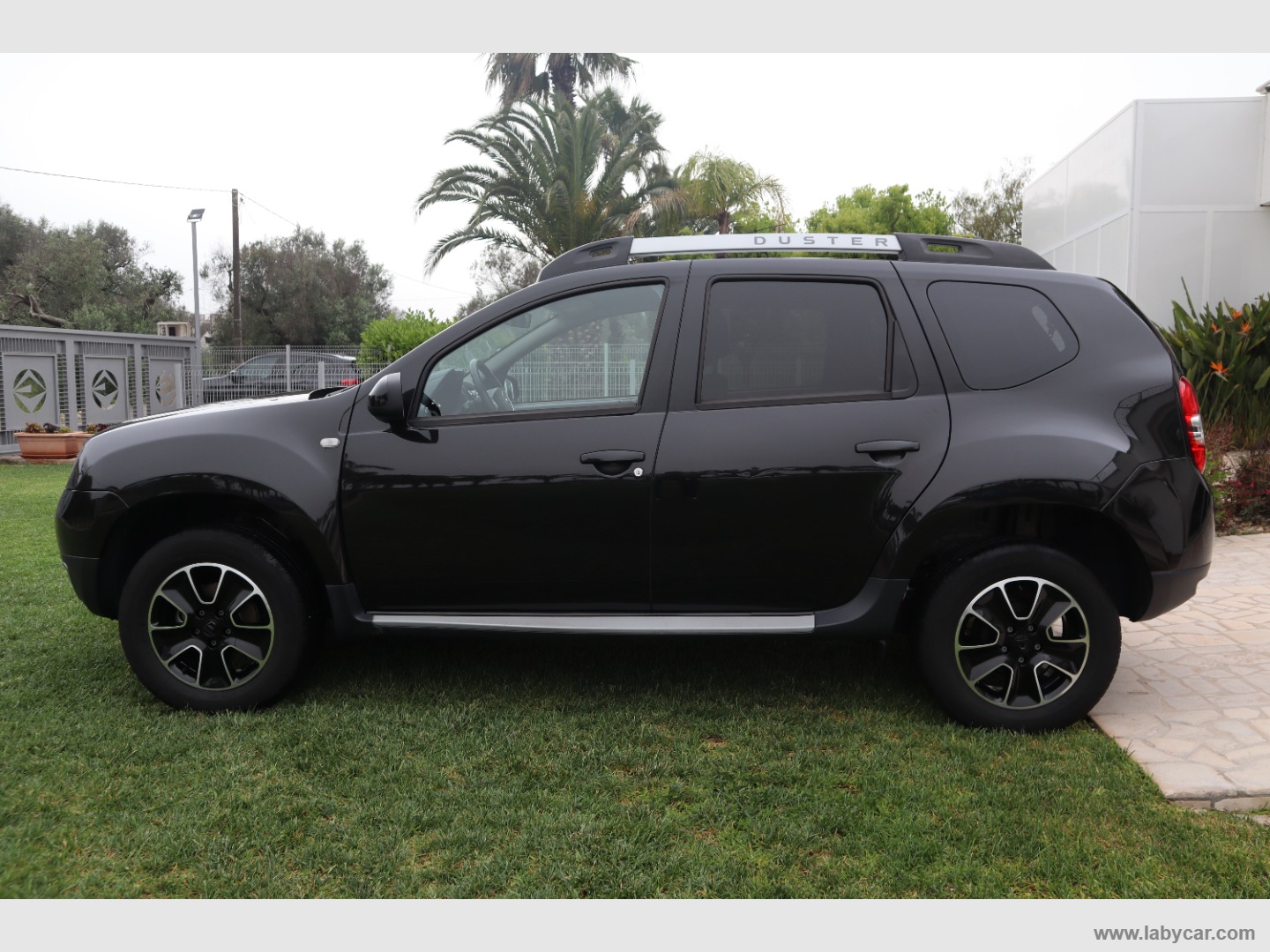 Duster 1.6 115 CV S&S 4x2 GPL Lauréate - immagine 4