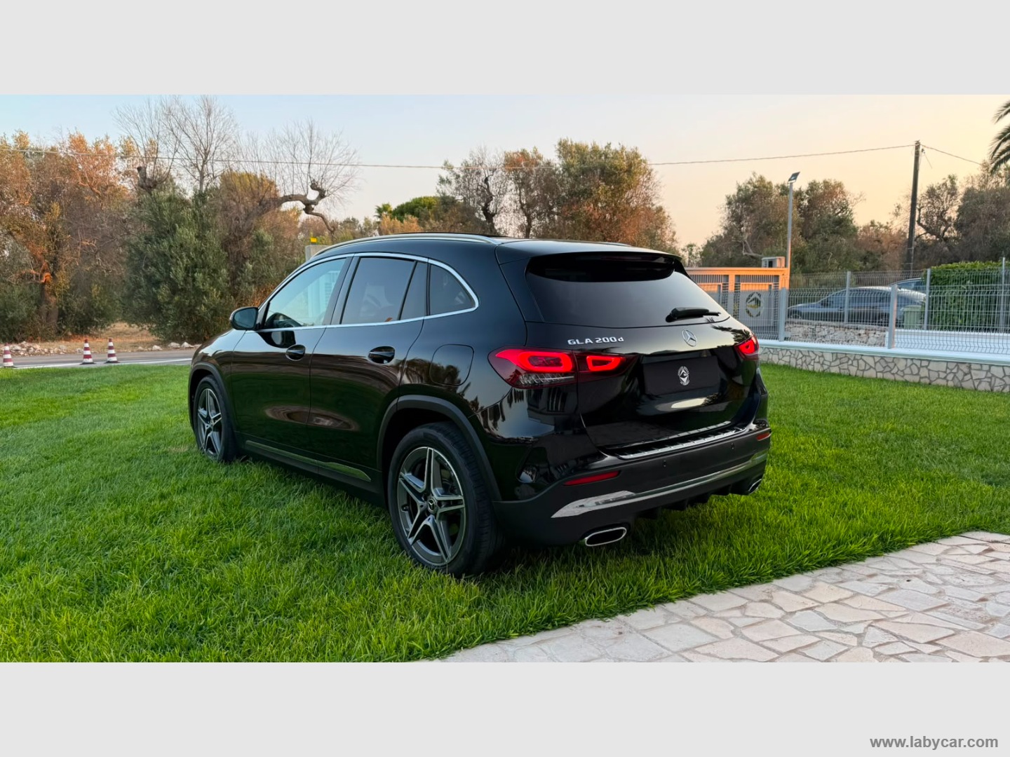 GLA 200 d Automatic Premium - immagine 4