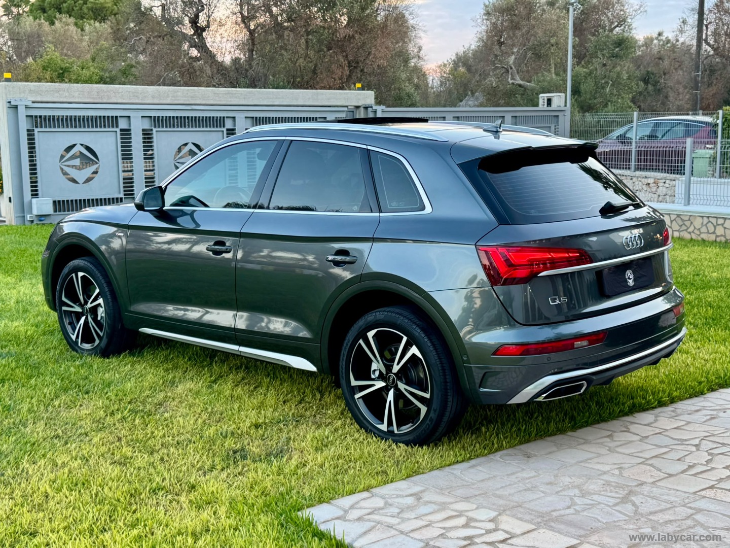 Q5 40 TDI 204CV qu. S tr. S line plus - immagine 4