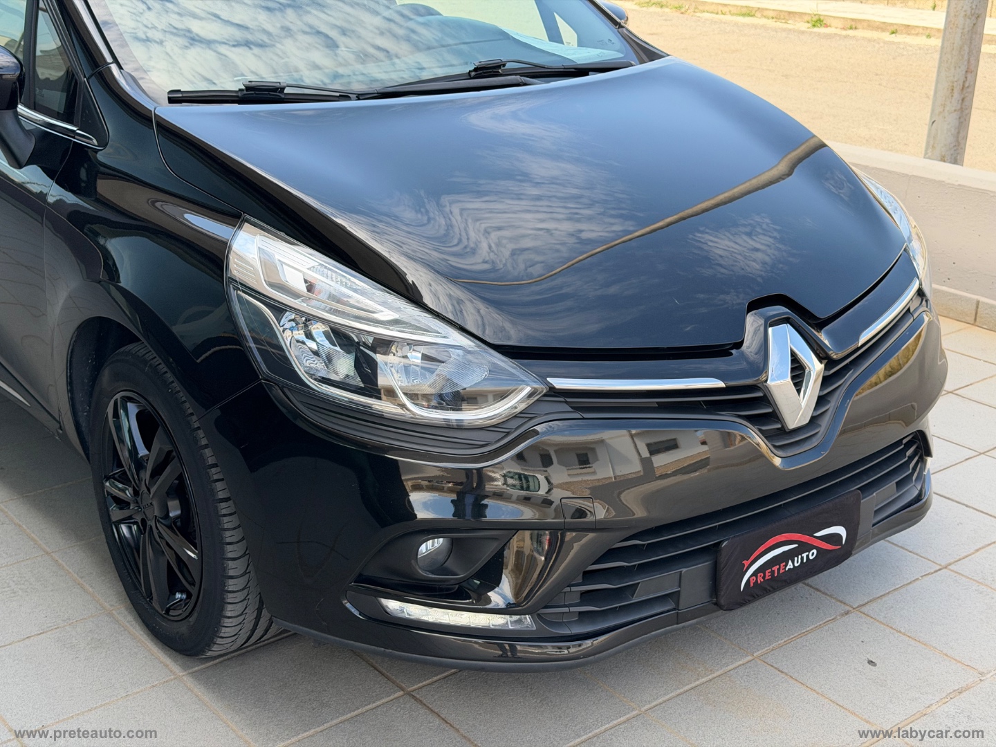 Clio 1.2 75 CV 5p. Intens - immagine 4
