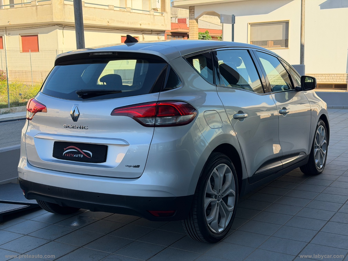 Scénic dCi 8V 110 CV EDC Energy Intens - immagine 4