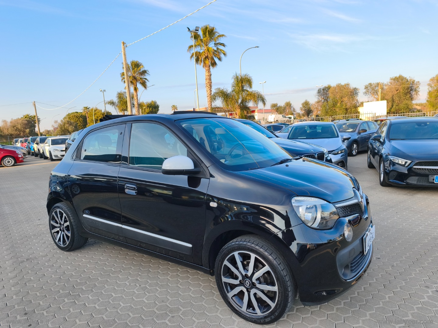 Twingo 1.0 SCe S&S Energy Openair - immagine 4
