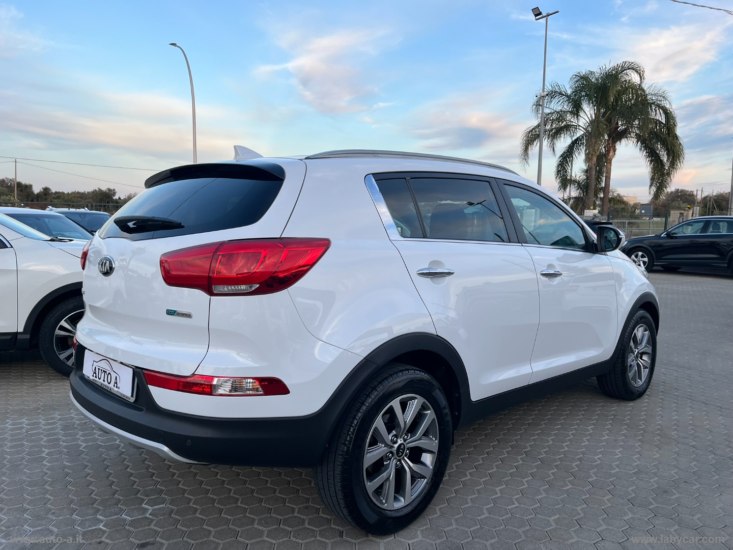 Sportage 1.7 CRDI 2WD Cool - immagine 4