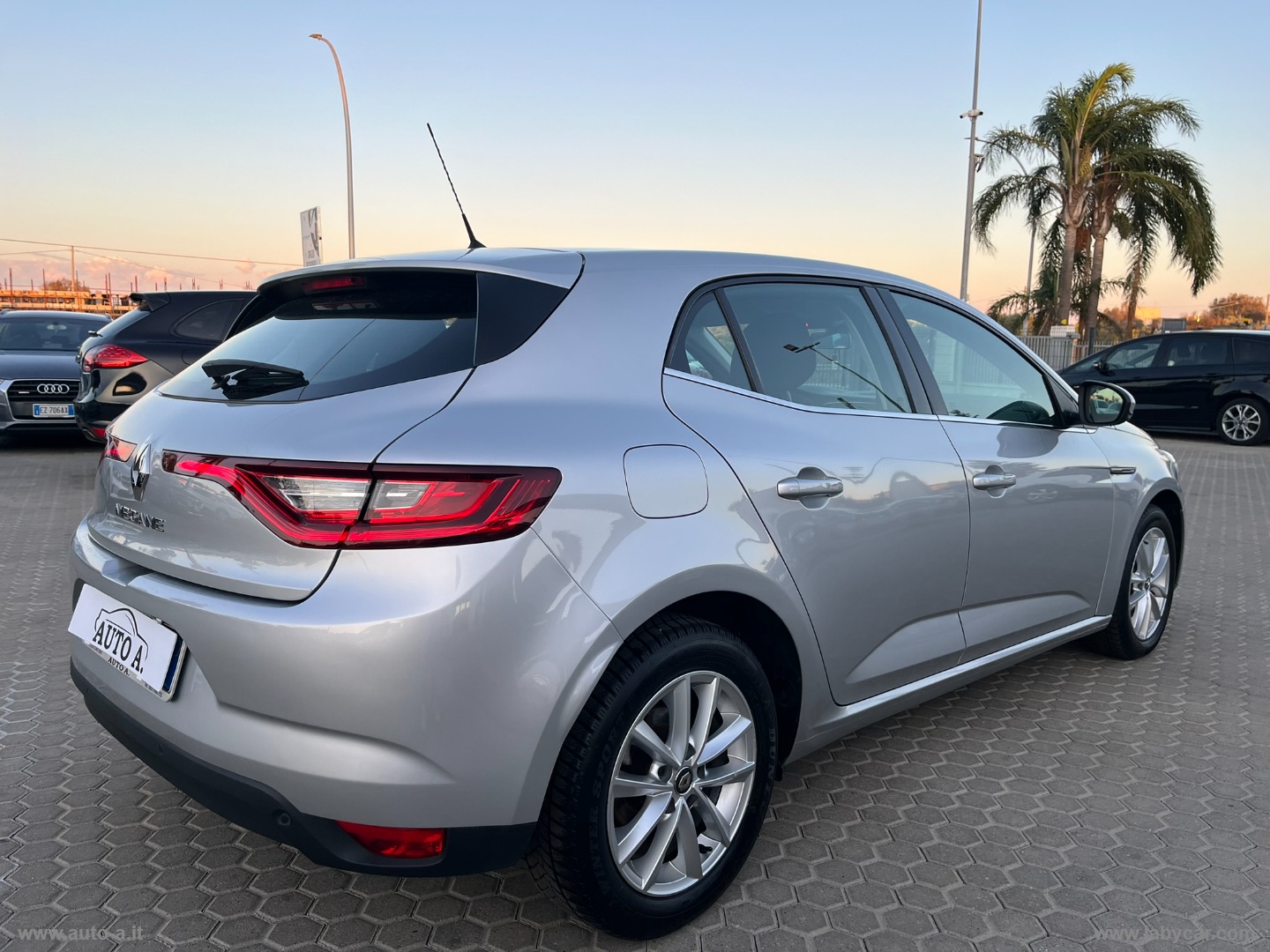 Mégane 1.5 dCi 115 CV Business - immagine 4