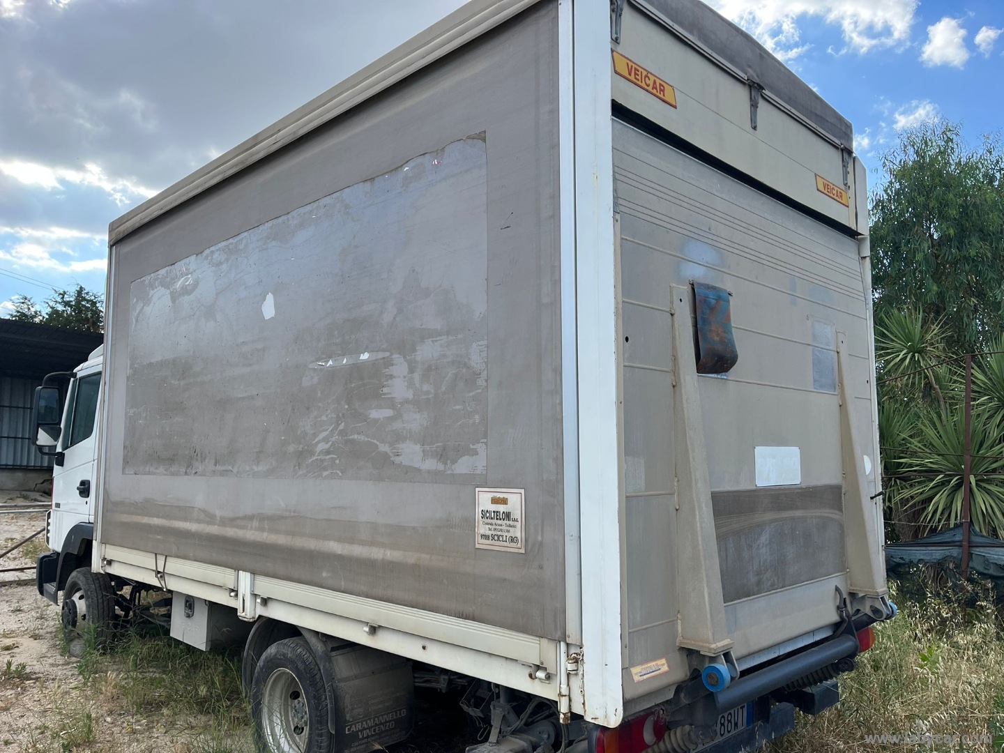 Atleon 35.15 3.0 TDI PM-RG Cab. Premium MOTORE FUSO cassone centinato e pedana - immagine 4