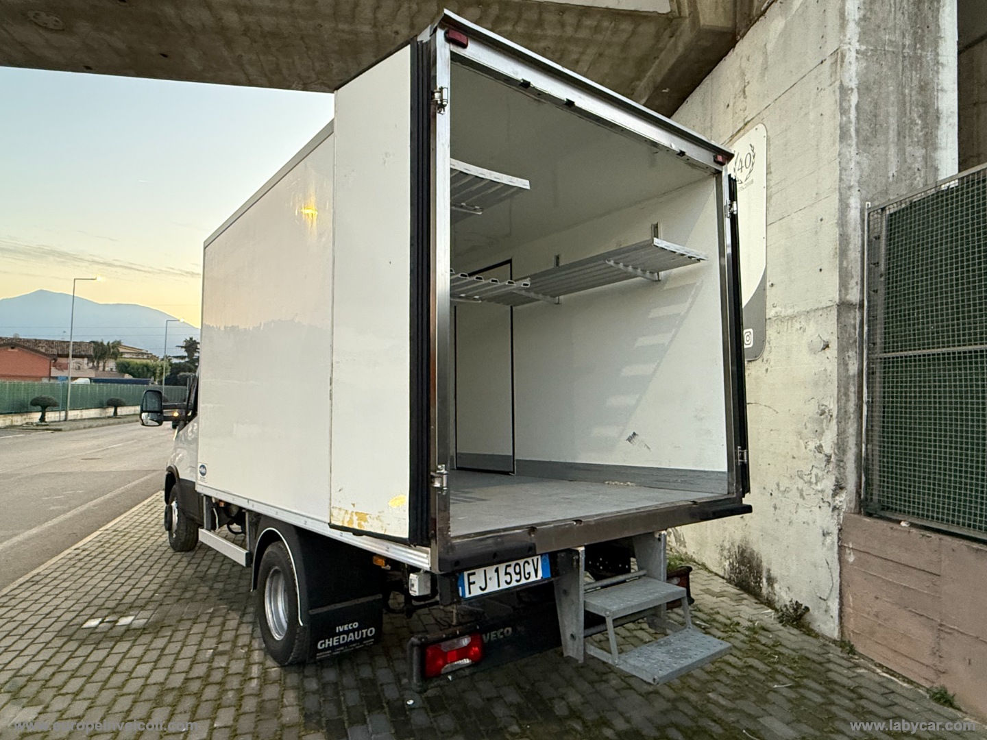 60C15 ISOTERMICO CON GRUPPO FRIGO - immagine 4