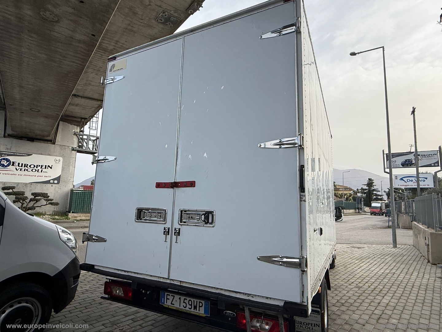 Tran.350 2.0 130 PL PWD Cab.Entry - immagine 4