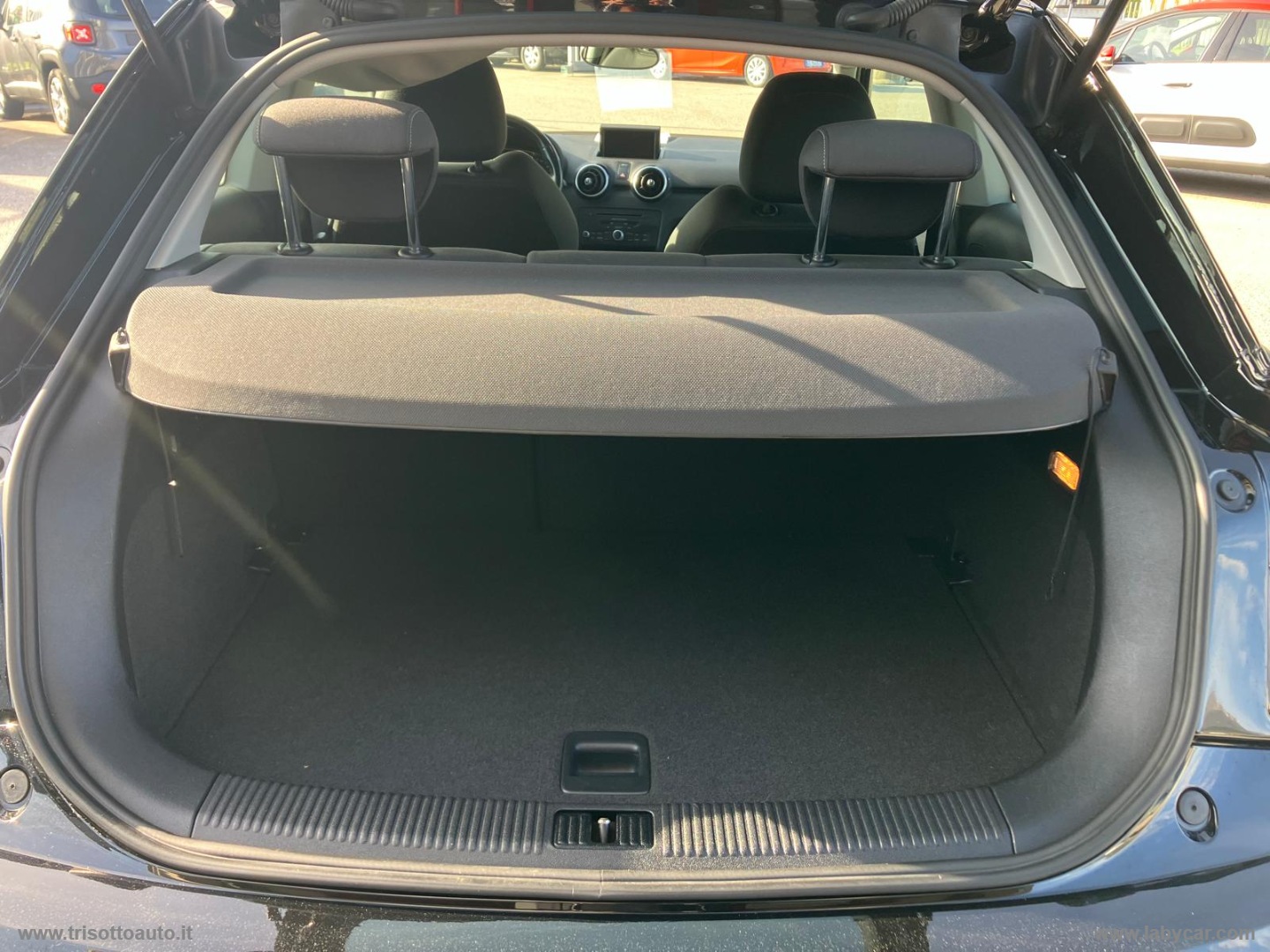 A1 1.6 TDI 105 CV Ambition - immagine 4