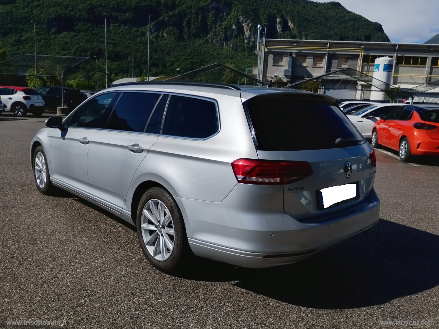 Passat Variant 2.0 TDI DSG Business BMT - immagine 4