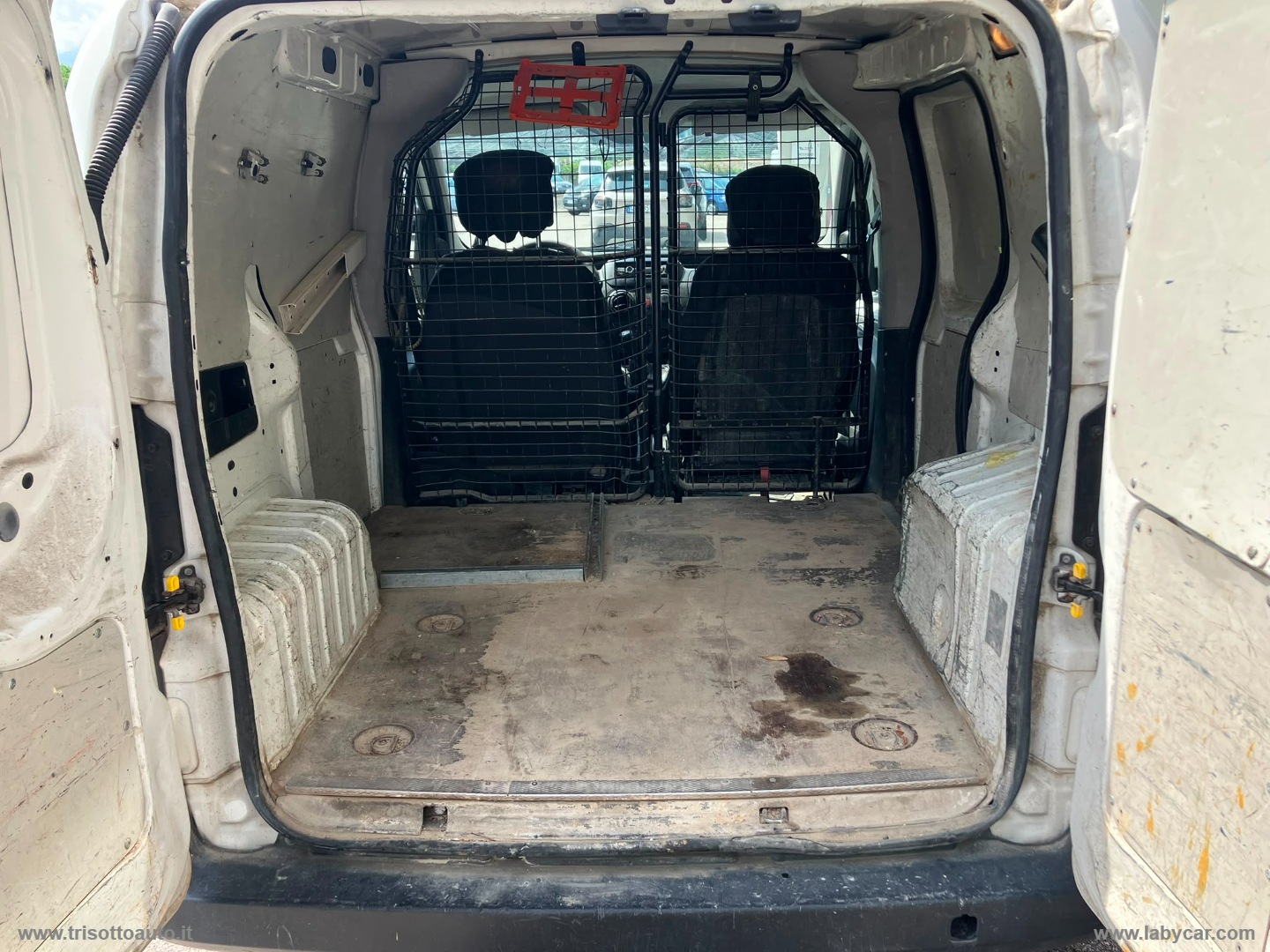 Nemo 1.3 HDi 75CV Furgone - immagine 4