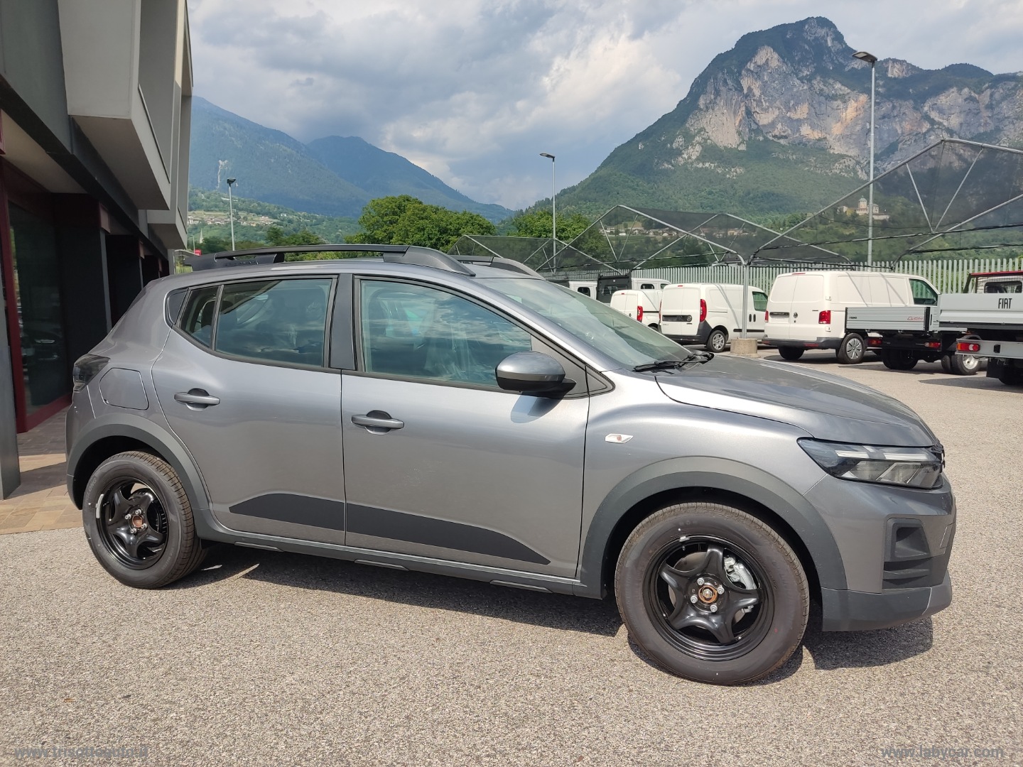 Sandero Stepway Eco-G 120CV Expression - immagine 4