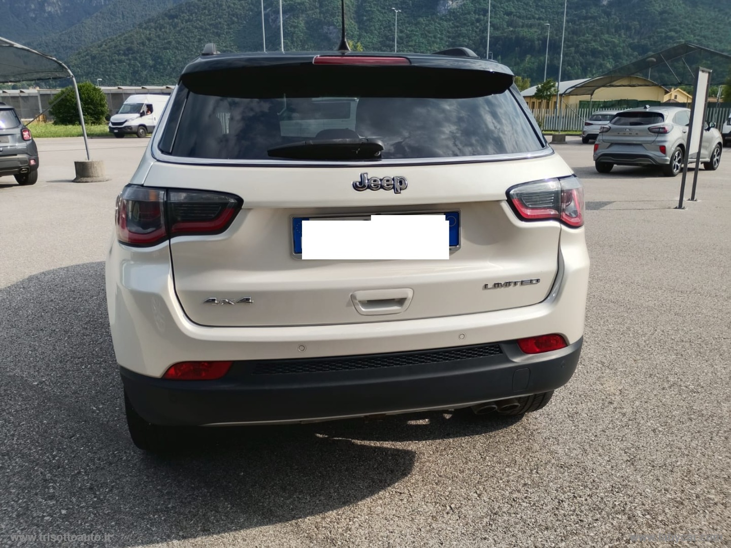 Compass 2.0 Mjt II 170CV aut. 4WD Limited - immagine 4