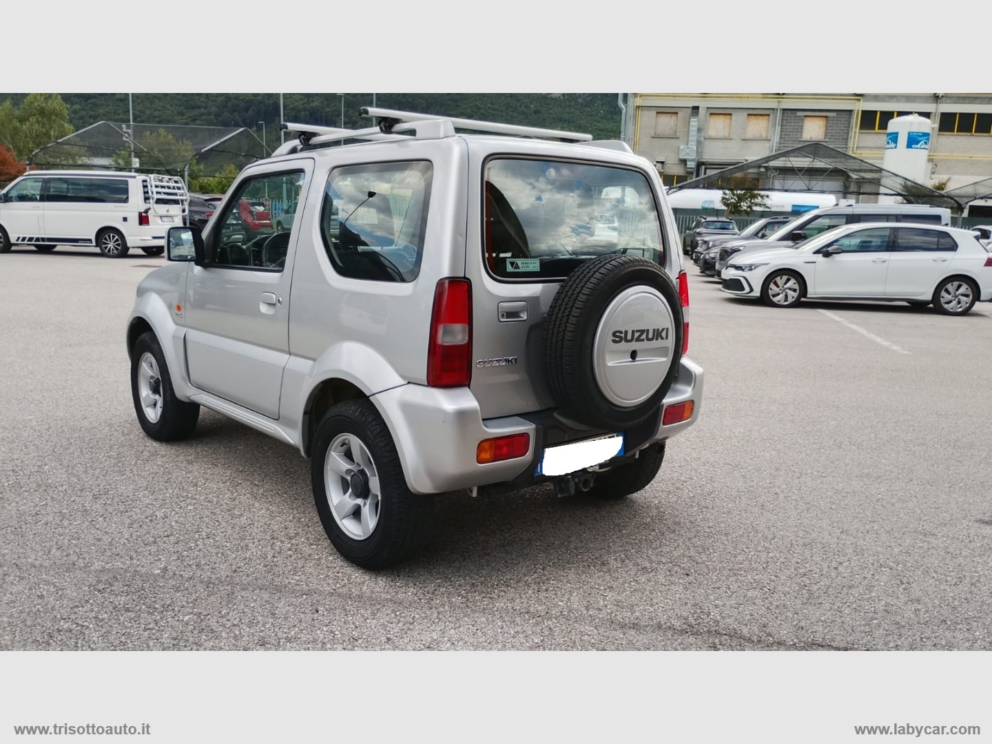 Jimny 1.5 DDiS 4WD JLX CON GANCIO TRAINO - immagine 4