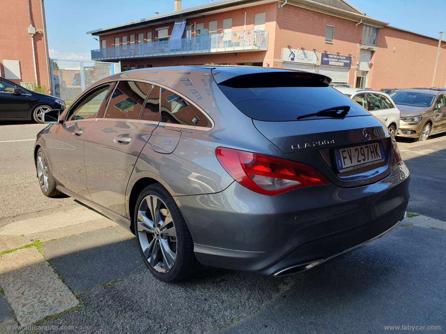 CLA 200 d S.W. 4Matic Automatic - immagine 4