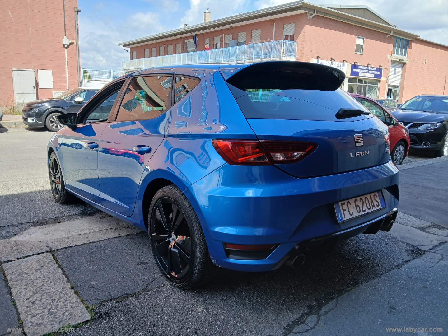 Leon 2.0 TDI 150 CV 5p. FR - immagine 4