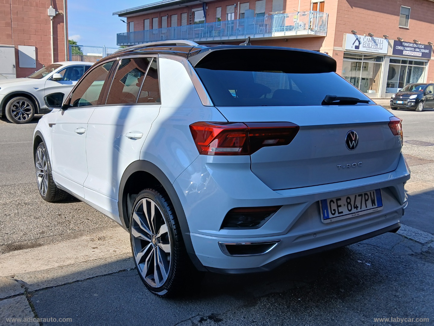 T-Roc 1.5 TSI ACT DSG R-Line - immagine 4