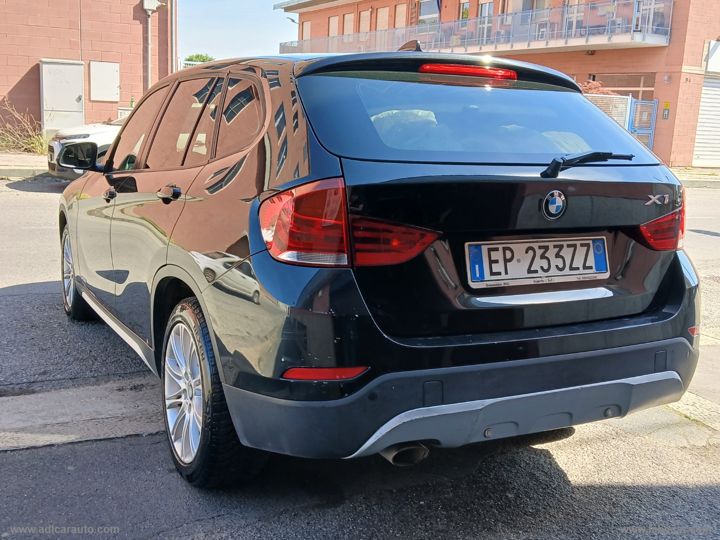 X1 xDrive18d X Line - immagine 4