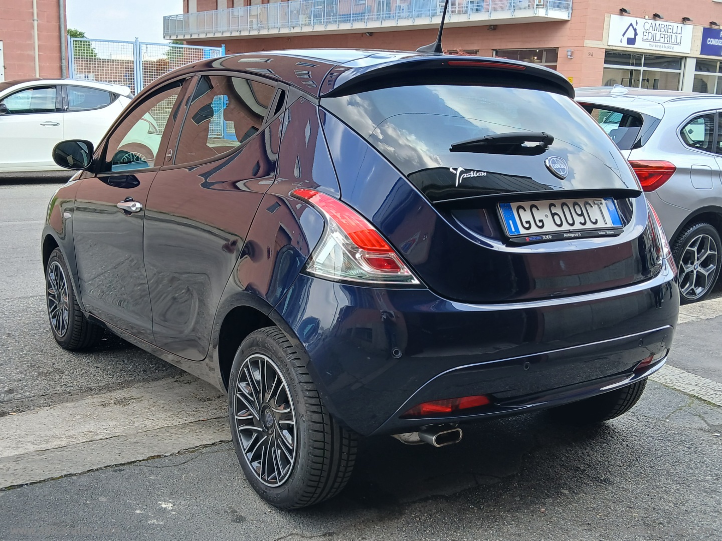 Ypsilon 1.2 69 CV 5p. GPL Ecochic - immagine 4