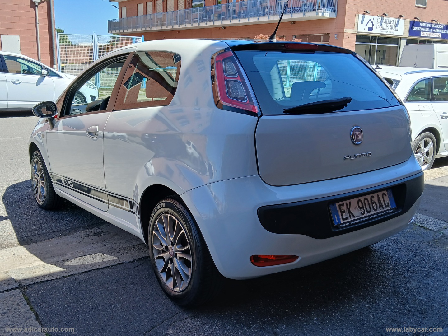 Punto 1.2 8V 3p. Lounge - immagine 4