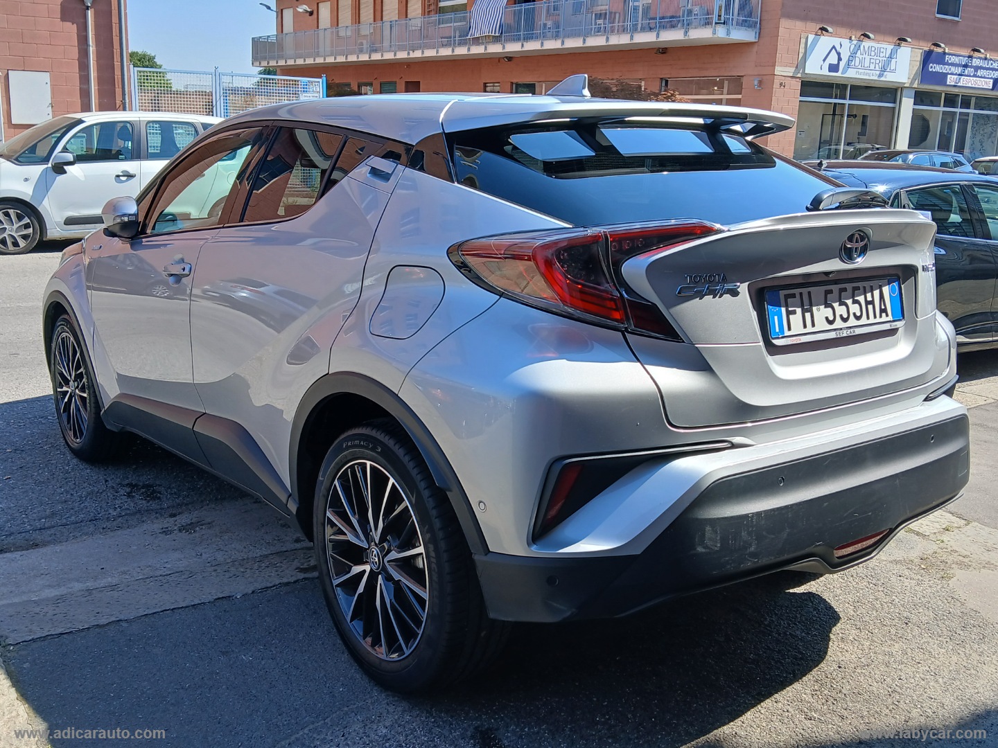 C-HR 1.8 Hybrid E-CVT Lounge - immagine 4