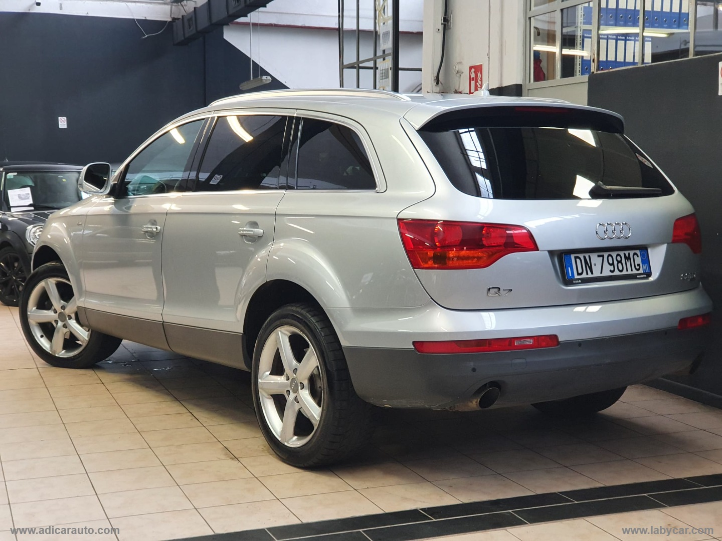 Q7 3.0 V6 TDI 233CV quattro tiptronic - immagine 4