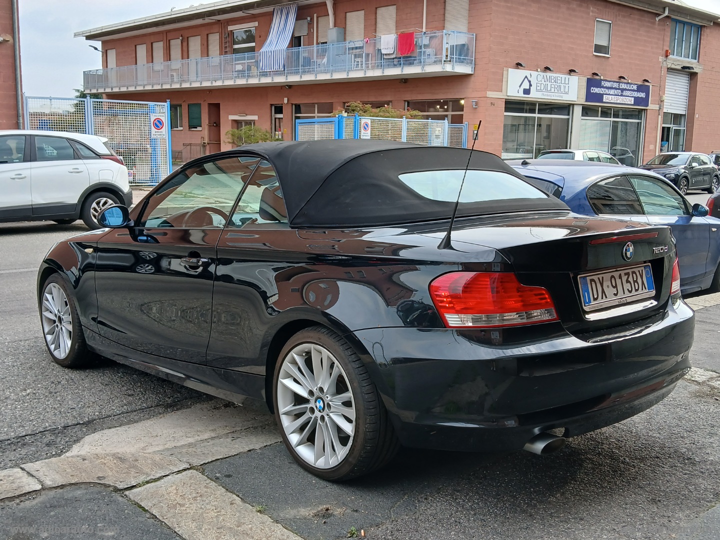 120d Cabrio Attiva - immagine 4