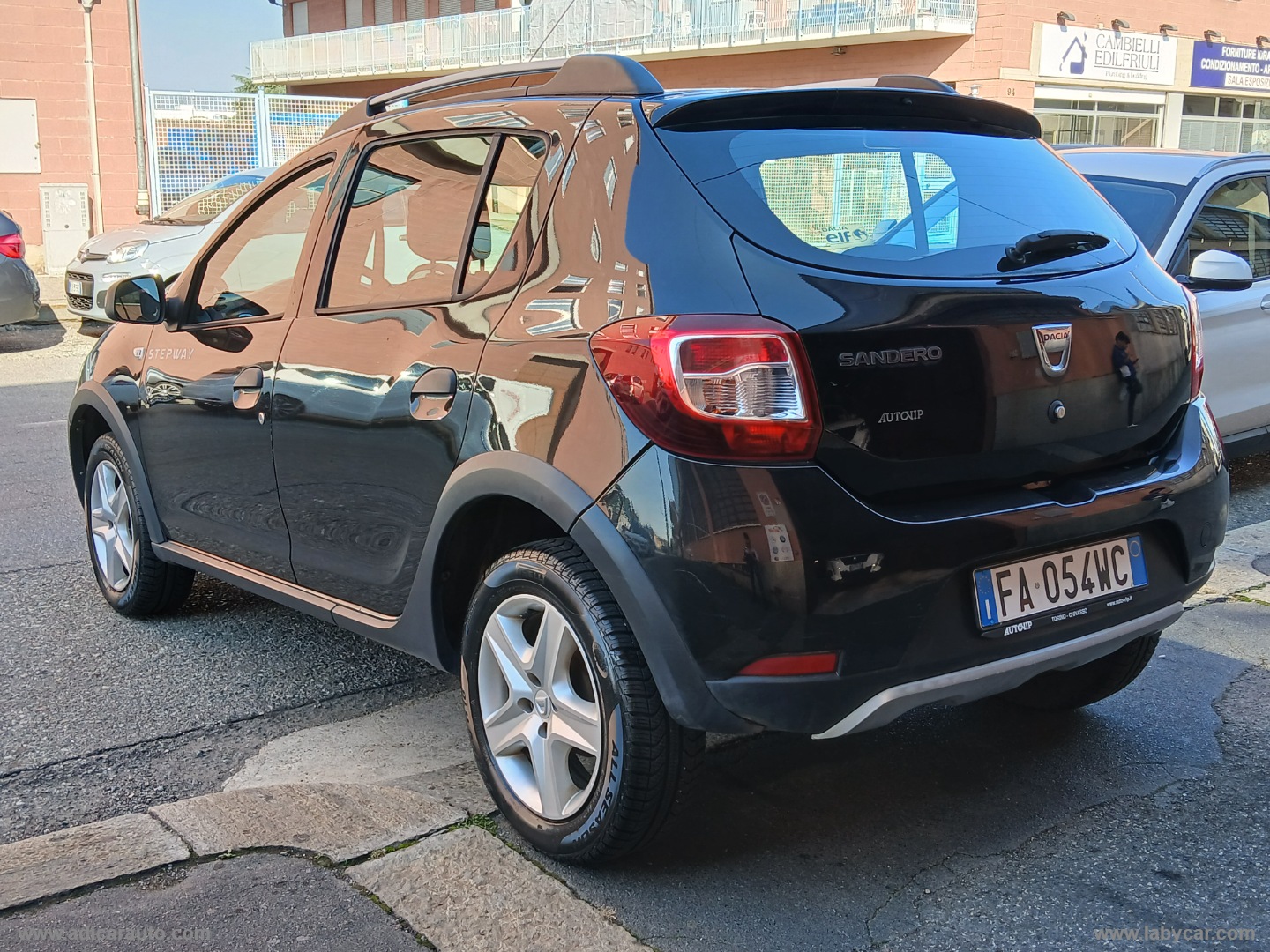 Sandero Stepway 1.5 dCi 8V 90 CV - immagine 4