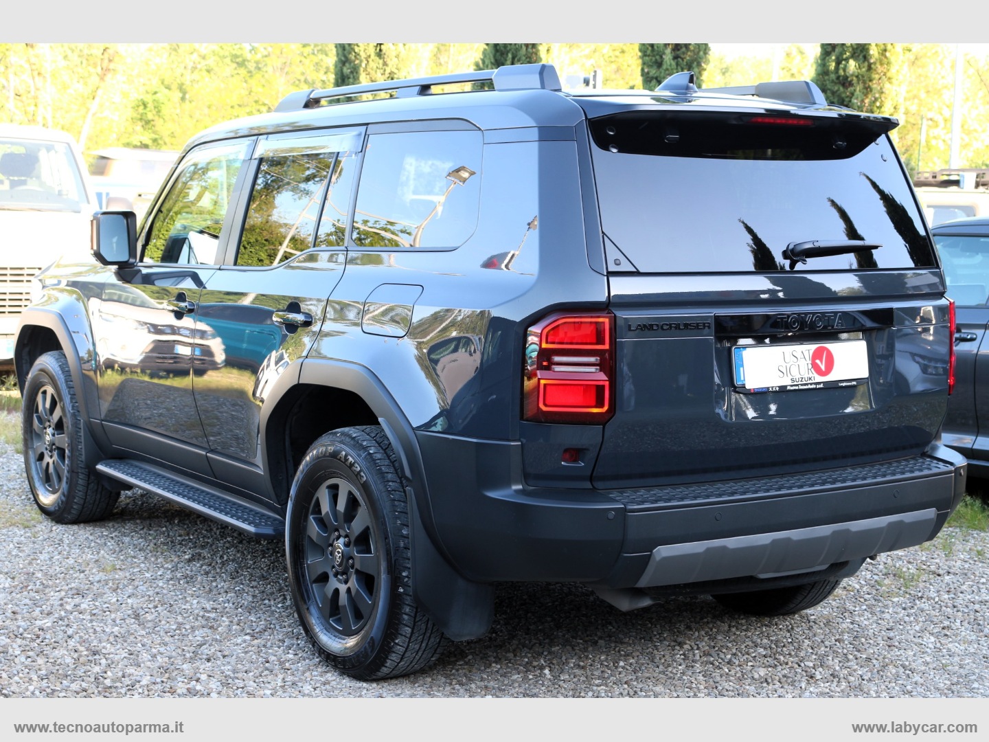 Land Cruiser 2.8 D4D A/T AWD Adventure - immagine 4