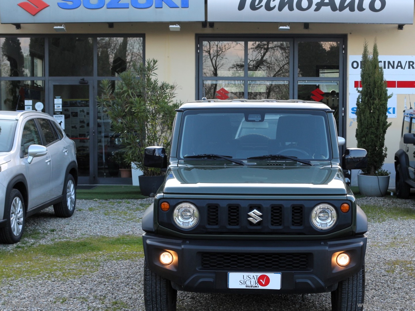 Jimny 1.5 5MT Top - immagine 4