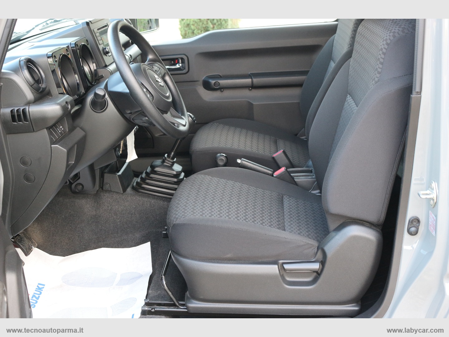 Jimny 1.5 5MT PRO - immagine 4