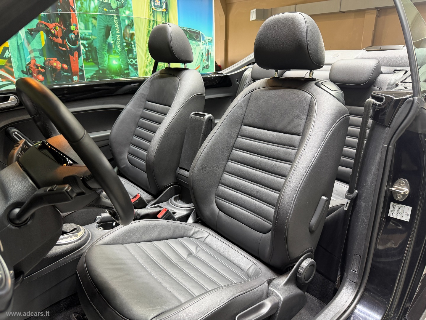 Maggiolino Cabrio 1.2 TSI Design BMT DSG Allstar *BOOK SERVICE VW* - immagine 4