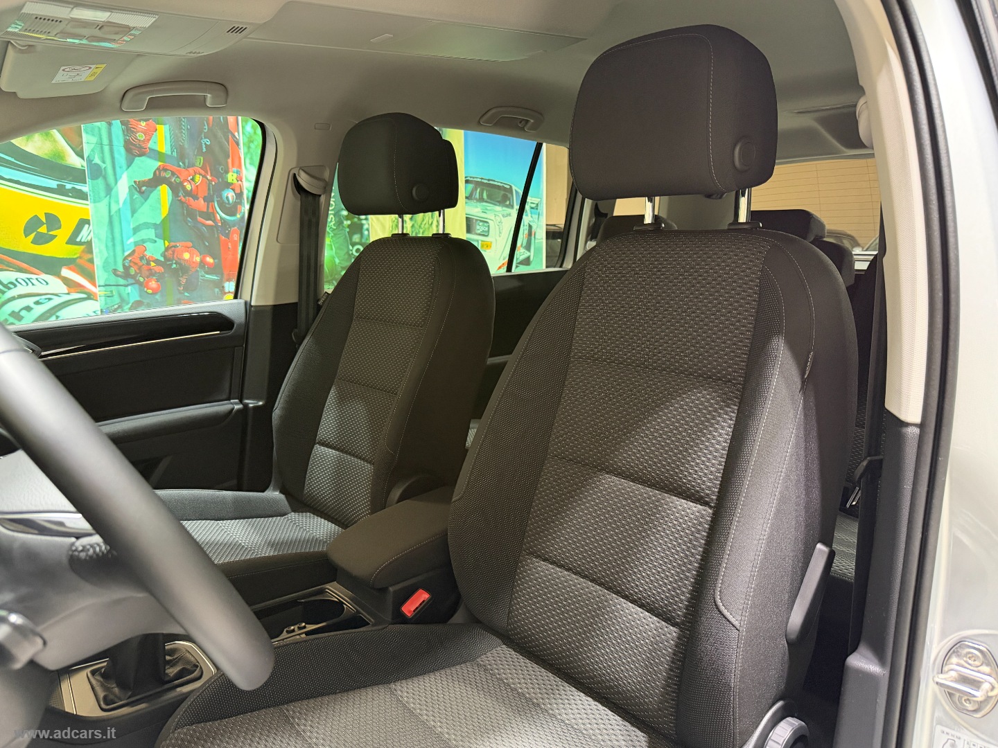 Touran 2.0 TDI 150 CV Business BMT *7 POSTI* - immagine 4