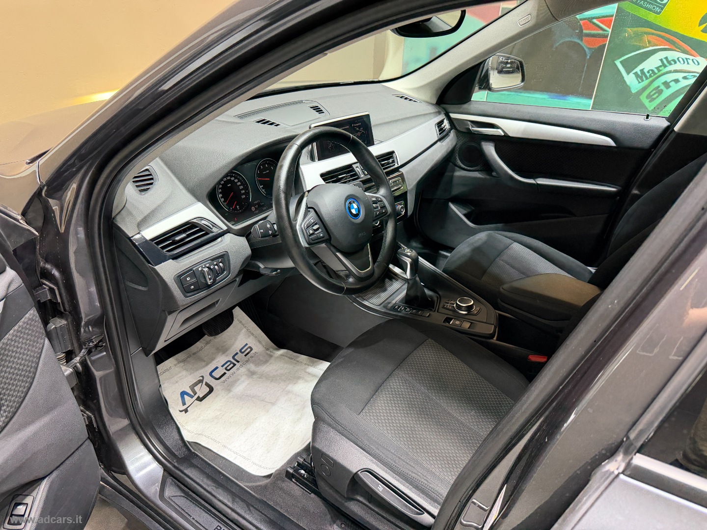 X1 xDrive25e Business Advantage *PLUG IN HYBRID* - immagine 4
