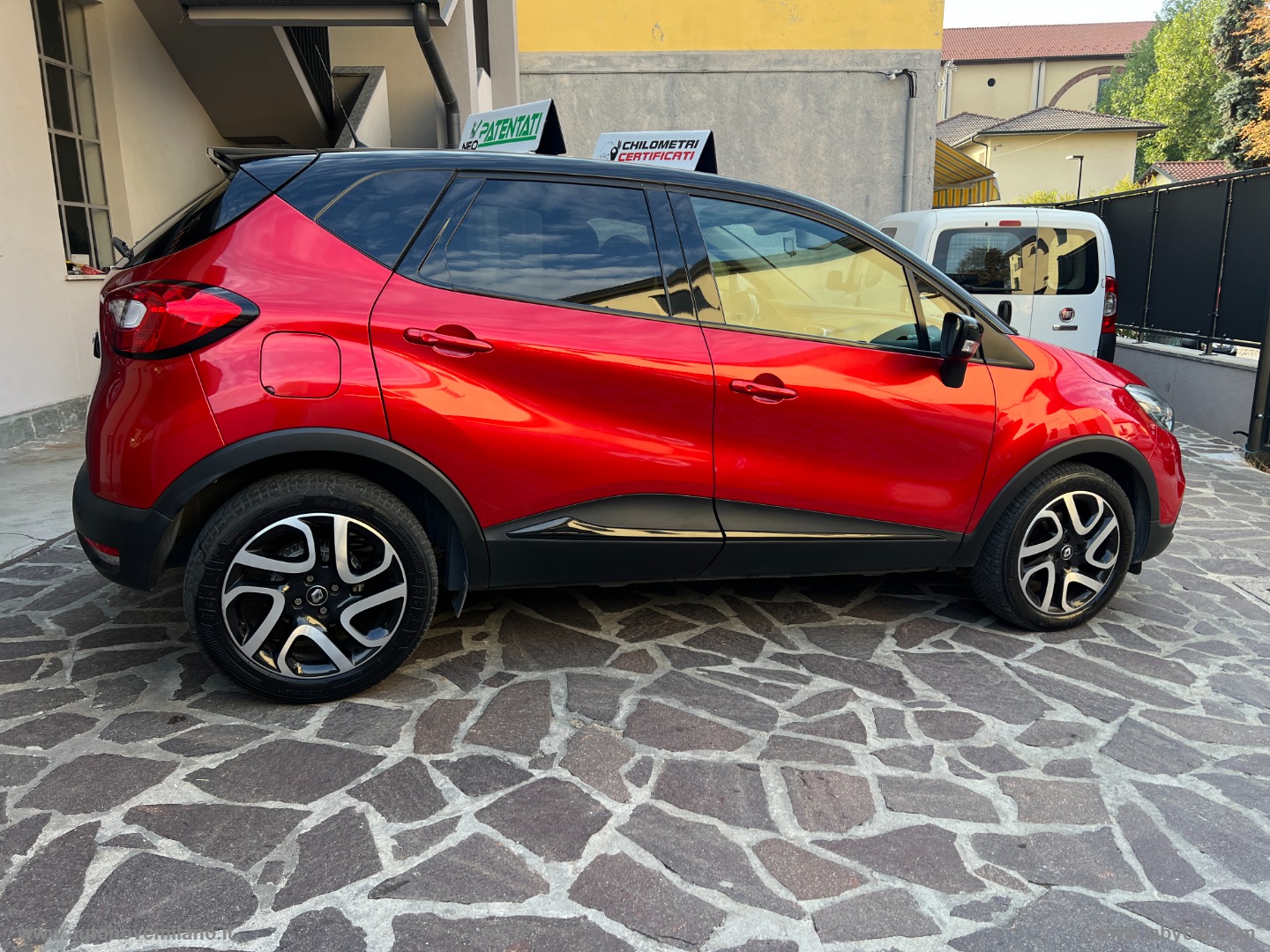 Captur TCe 120 CV EDC S&S Energy Intens FOTO REALE+ PREZZO REALE - immagine 4