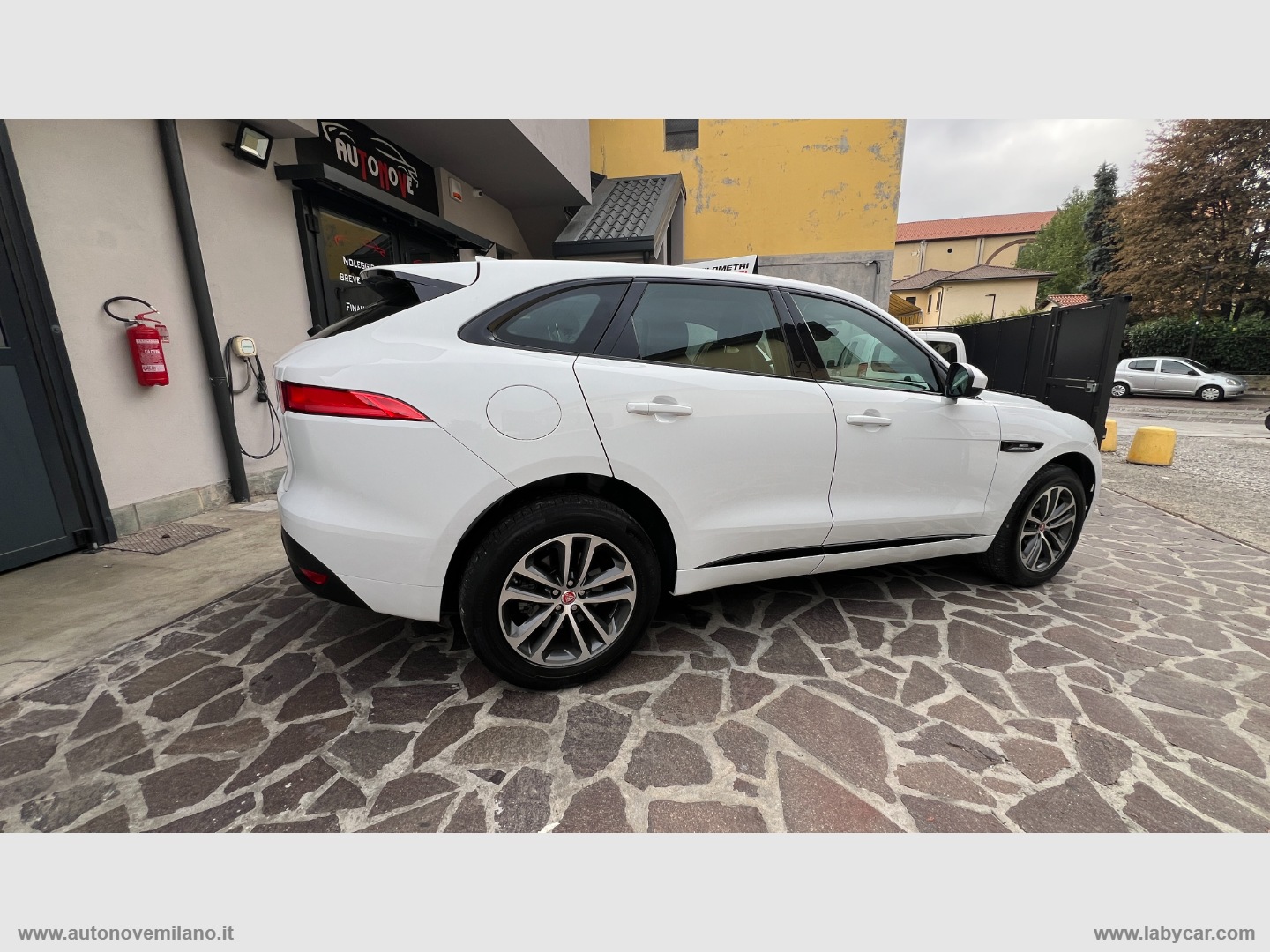 F-Pace 2.0 D 180 CV R-Sport FOTO REALE E PREZZO REALE - immagine 4