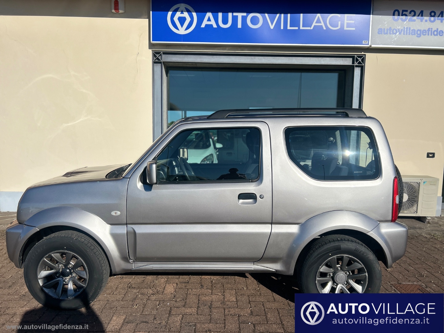 Jimny 1.3 4WD Evolution+ - immagine 4