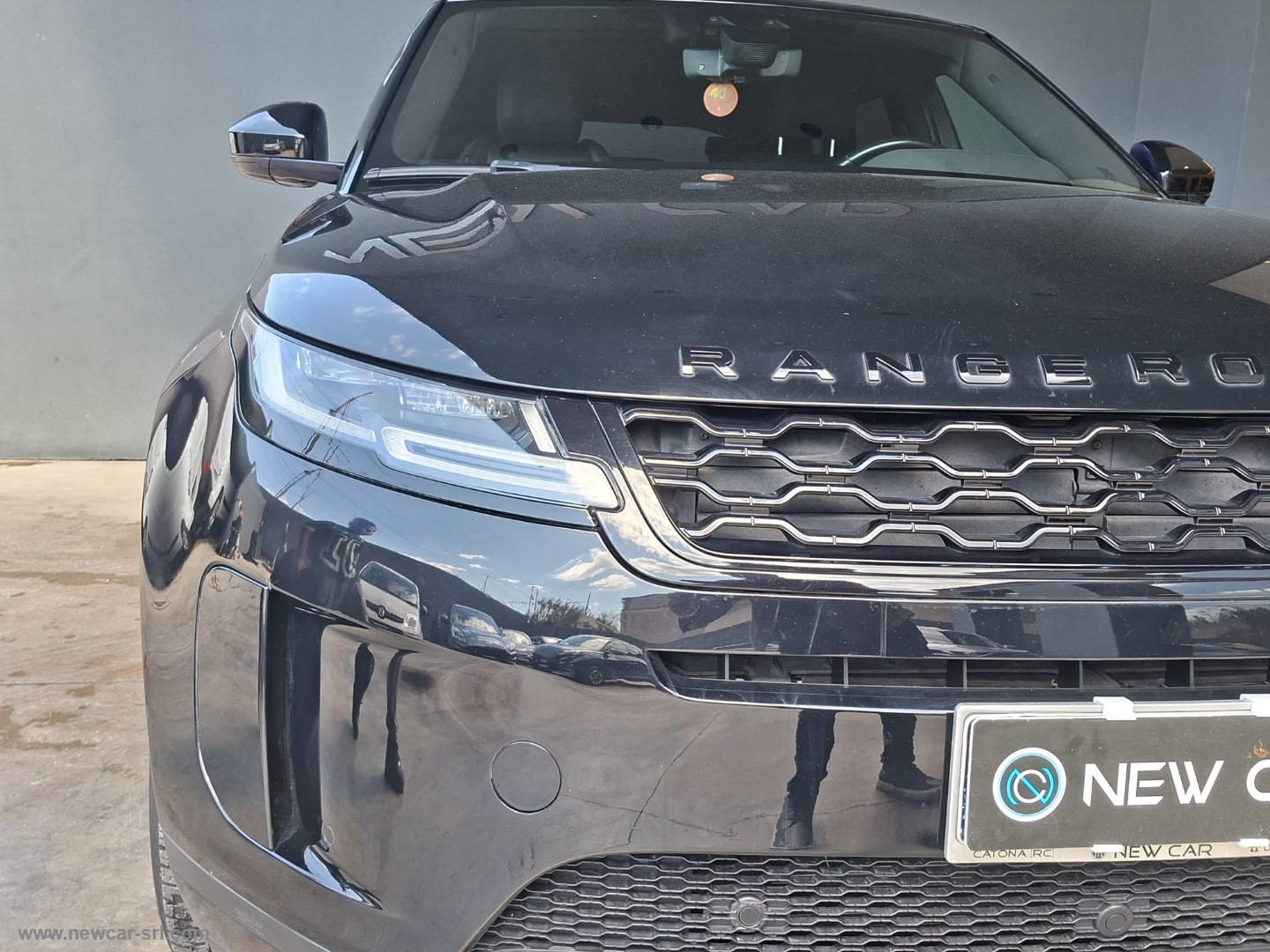 RR Evoque 2.0D L.Flw 150 AWD Auto S - immagine 4